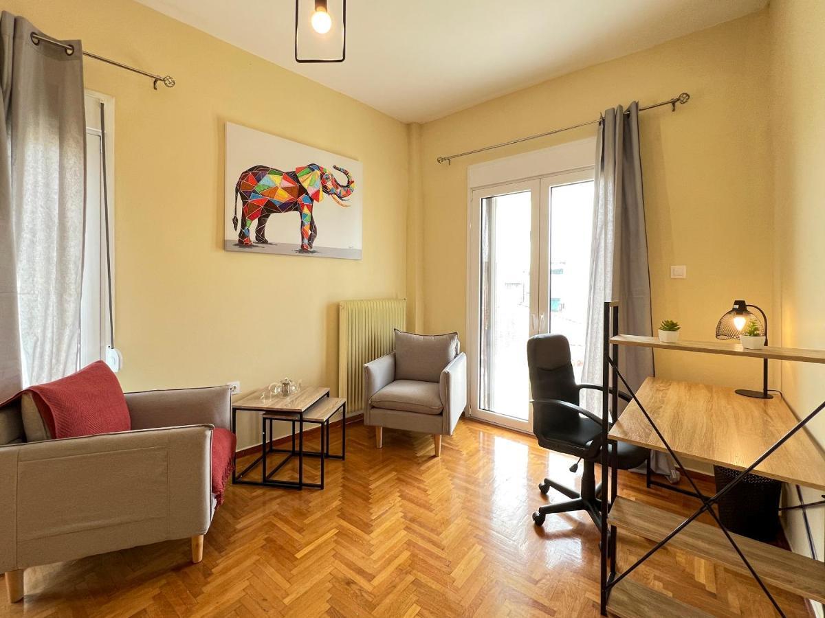 Chiou Spacious 90Sqm Apt In Athens Exterior photo